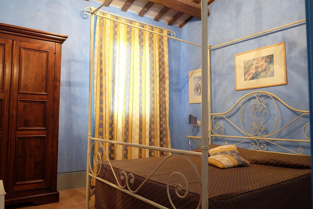 Вилла Poggio Montali Monte Roberto Экстерьер фото