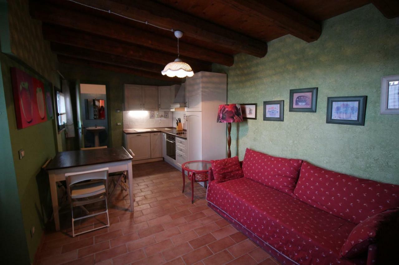 Вилла Poggio Montali Monte Roberto Экстерьер фото
