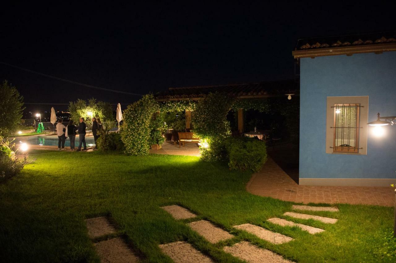 Вилла Poggio Montali Monte Roberto Экстерьер фото